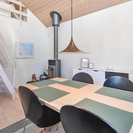 Two-bedroom Holiday In Otterup