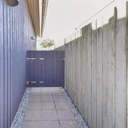 Two-bedroom Holiday In Holiday home