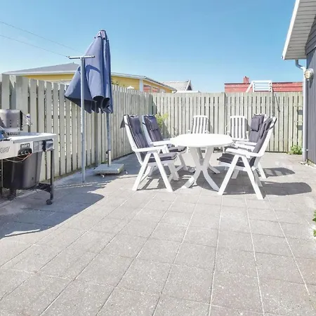Two-bedroom Holiday In * Otterup